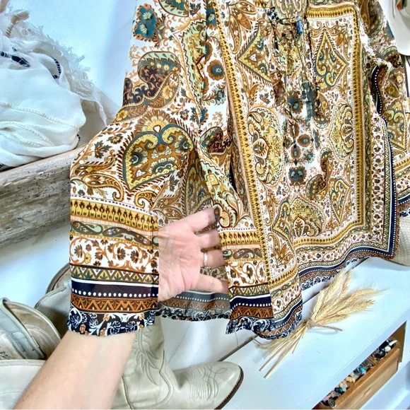 Anthropologie Fig & Flower boho blouse Gypsy southwestern vibe w bell sleeves - Picture 7 of 14